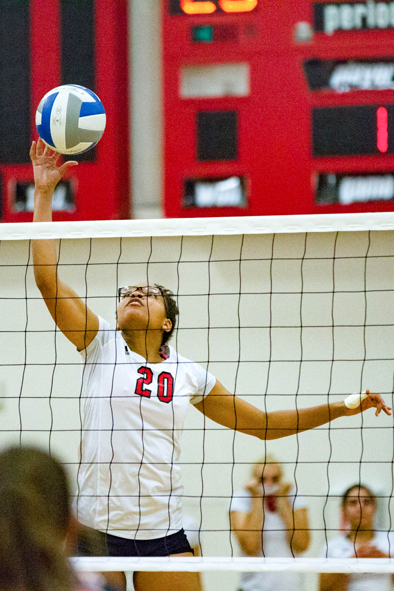 Women’s volleyball getting closer to conference title