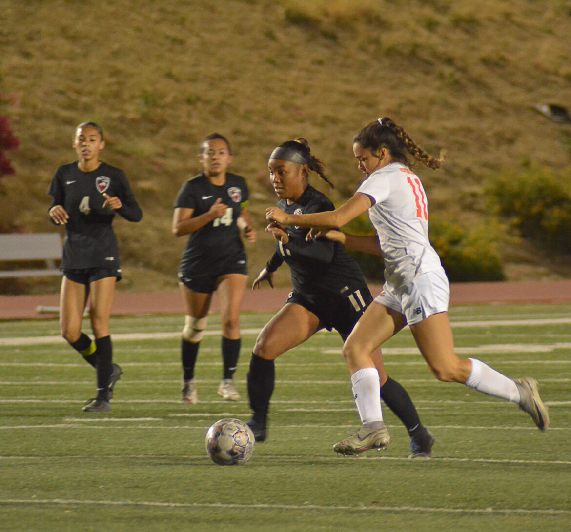 Women’s soccer gets win over the Pirates