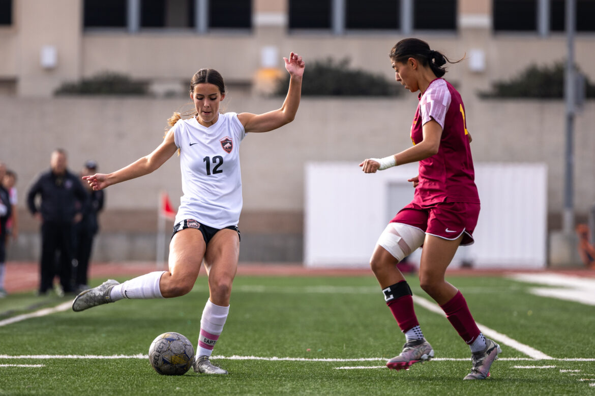 Women’s soccer loses second round playoff to Pasadena 4-3