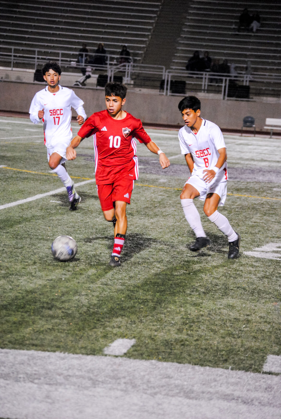 Vaqueros win over Brahmas