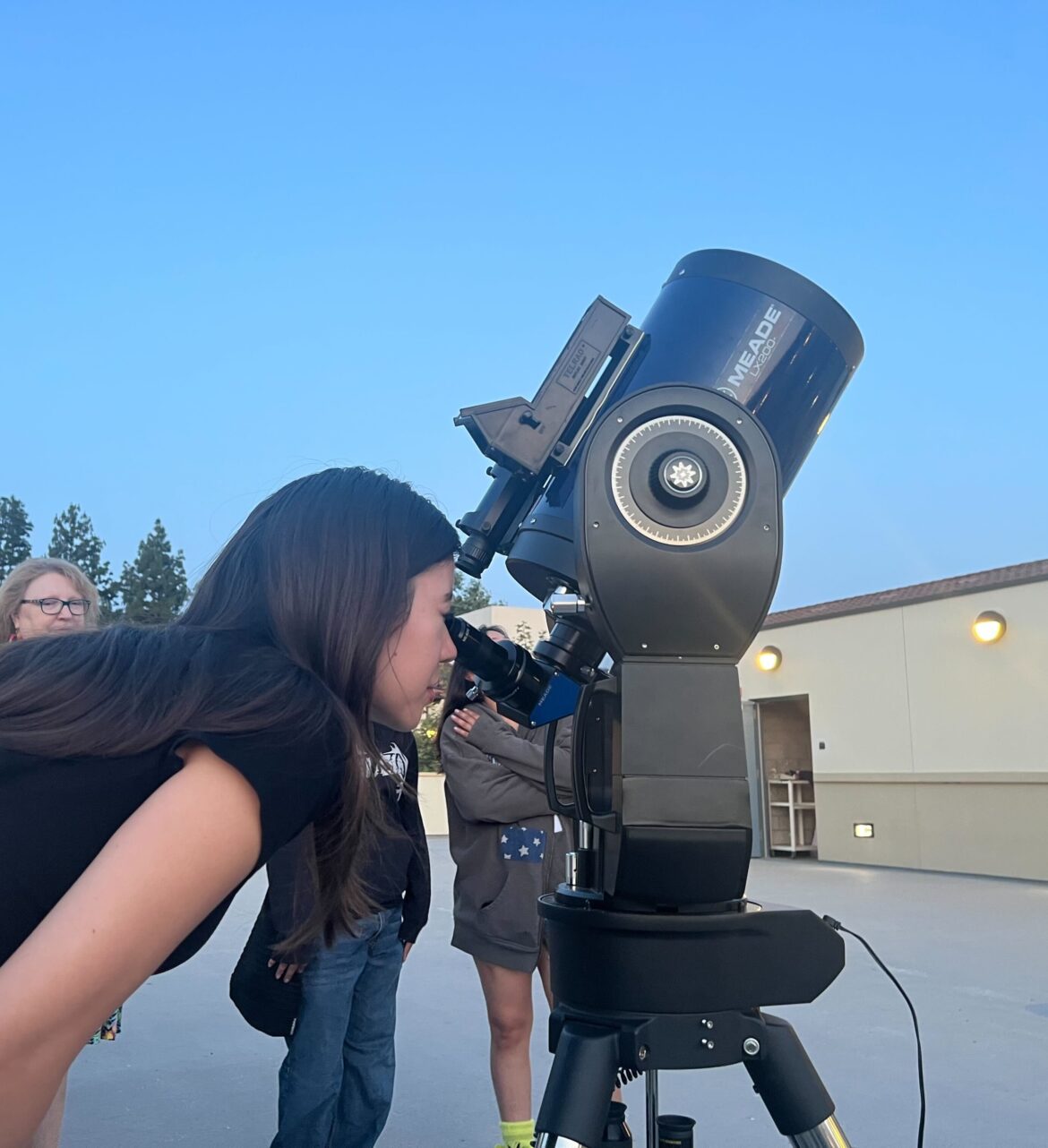 Pierce community takes a closer look during Telescope Night
